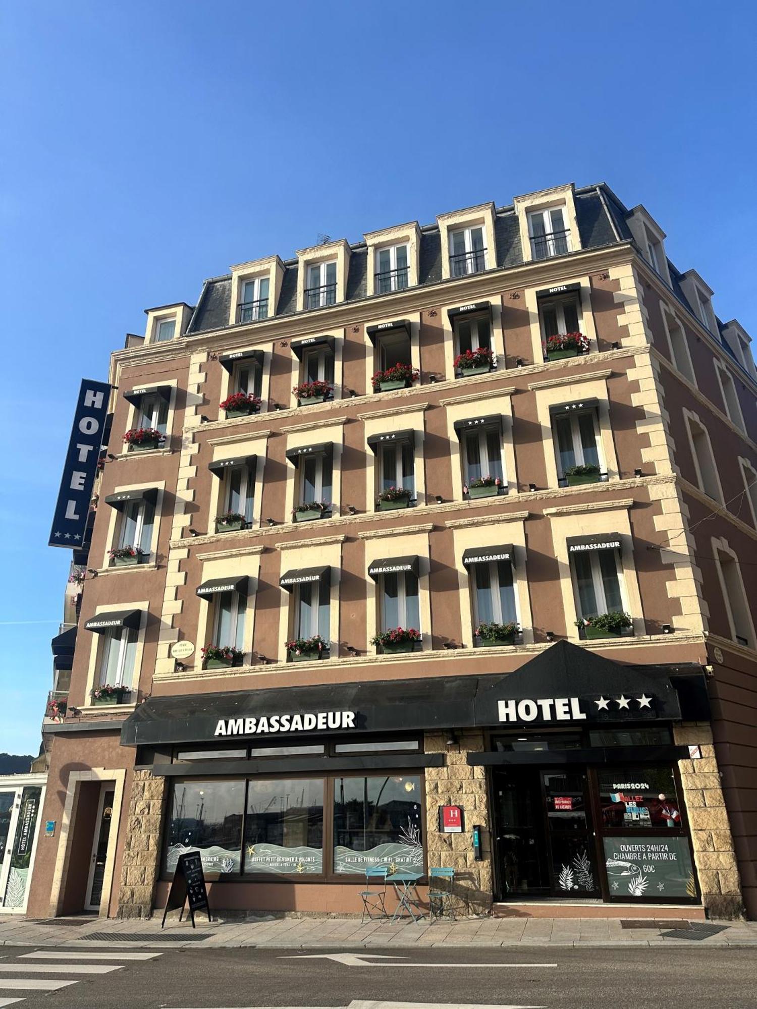 Ambassadeur Hotel - Cherbourg Port De Plaisance Exterior photo