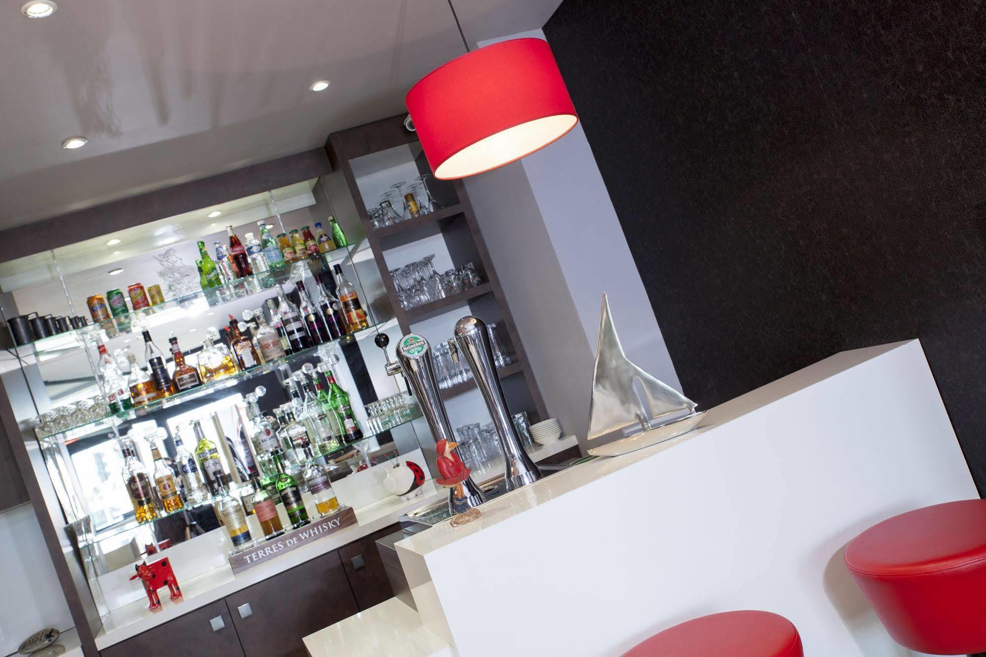 Ambassadeur Hotel - Cherbourg Port De Plaisance Exterior photo